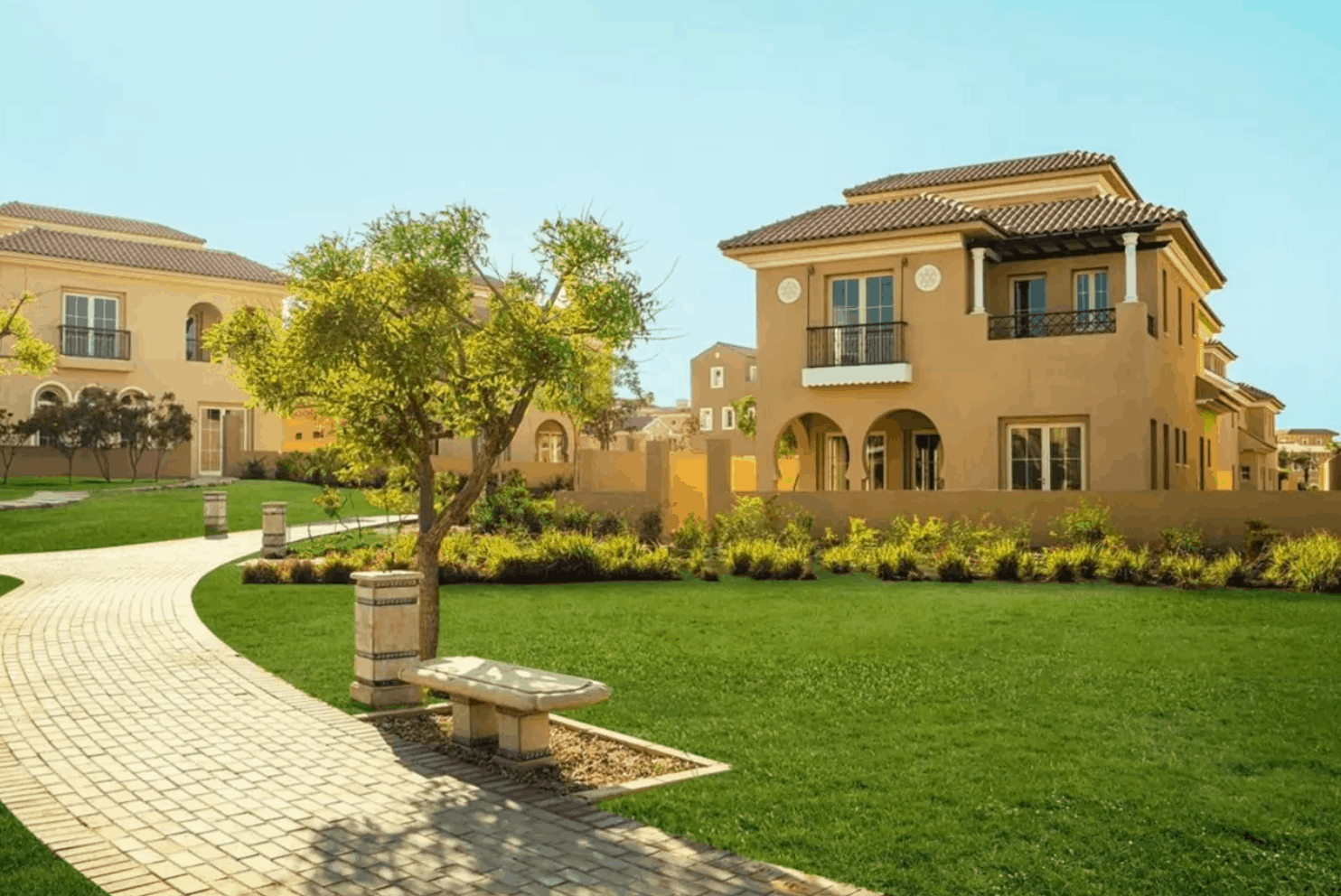 فلل للبيع في هايد بارك