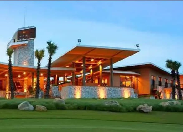 تاون هاوس 260 م للبيع فى البوسكو العاصمة الادارية