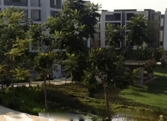 شقة للبيع في كمبوند تاج سيتي القاهرة الجديدة 165 م