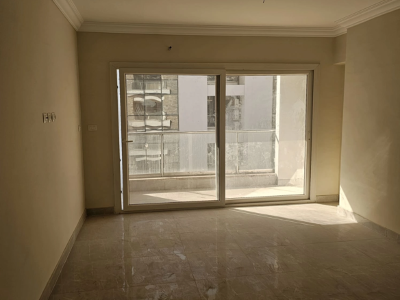 شقة مميزه بكمباوند 129m Grand View smouha