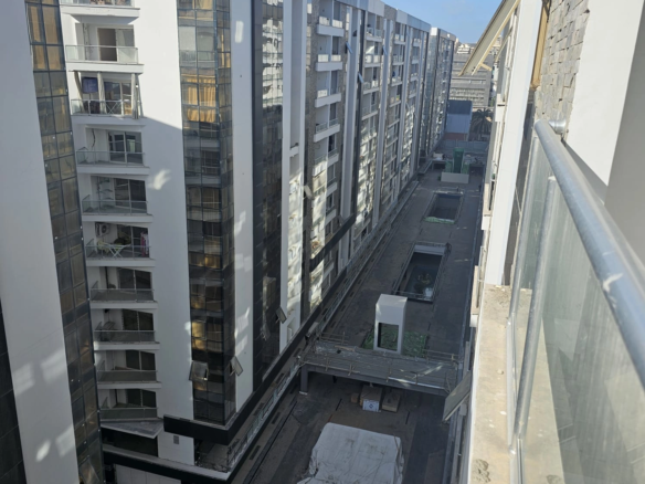 شقة مميزه بكمباوند 194m Grand View smouha